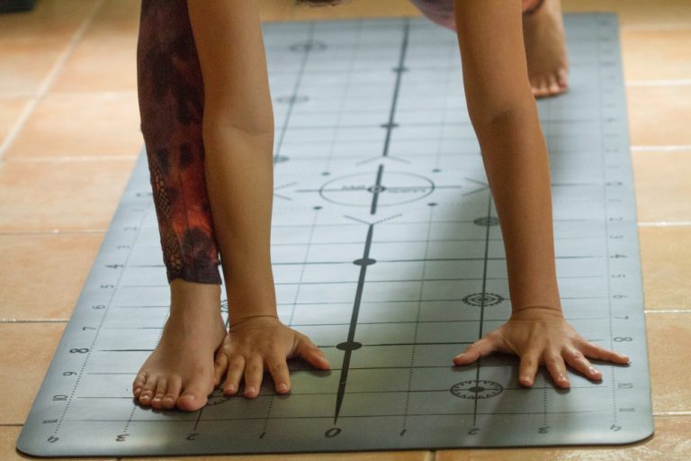 Yoga Alignment Mat with Grid Lines & Coordinates Matrix Mat